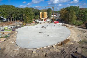 Het nieuwe kantoor wordt zo veel mogelijk geprefabriceerd en op locatie in elkaar gezet.