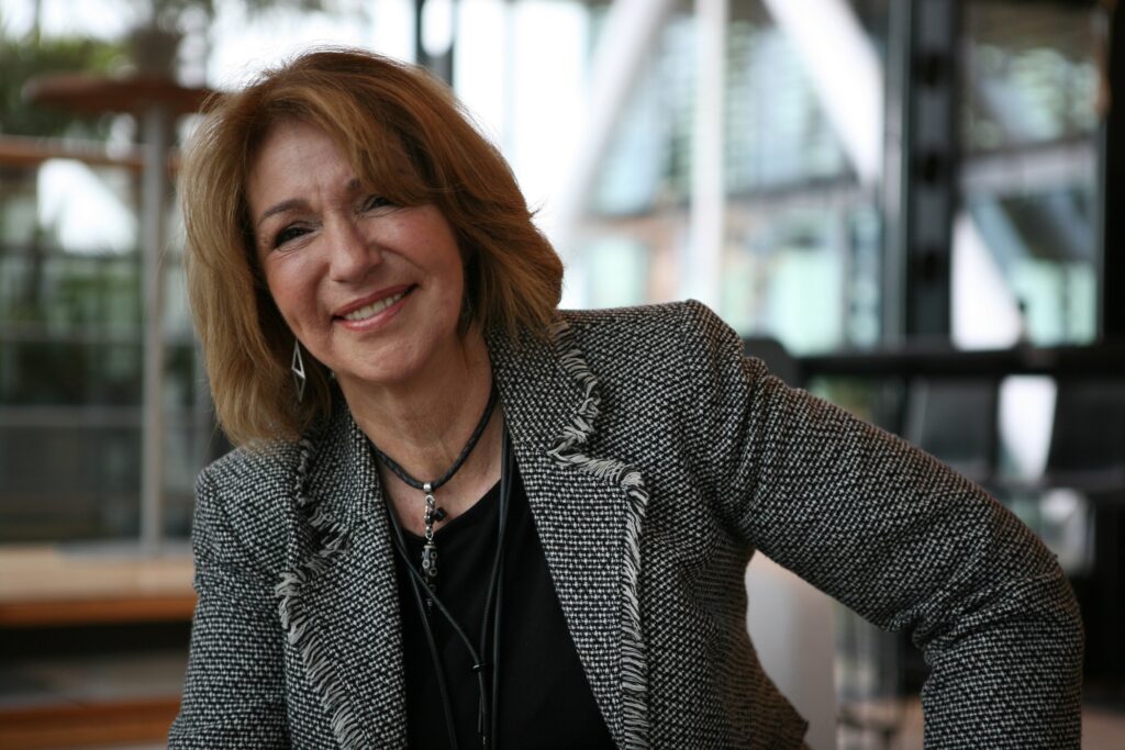 Anneke Witte, Expert Vastgoed en Infra en columnist bij Aannemer