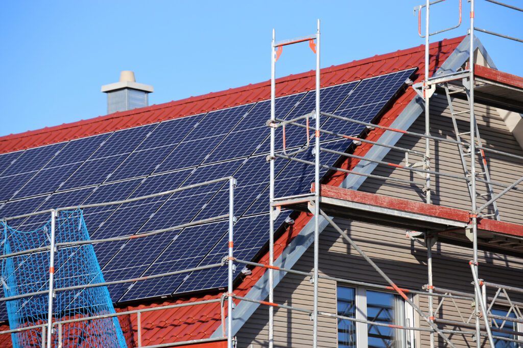 zonnepanelen-veilig-werken