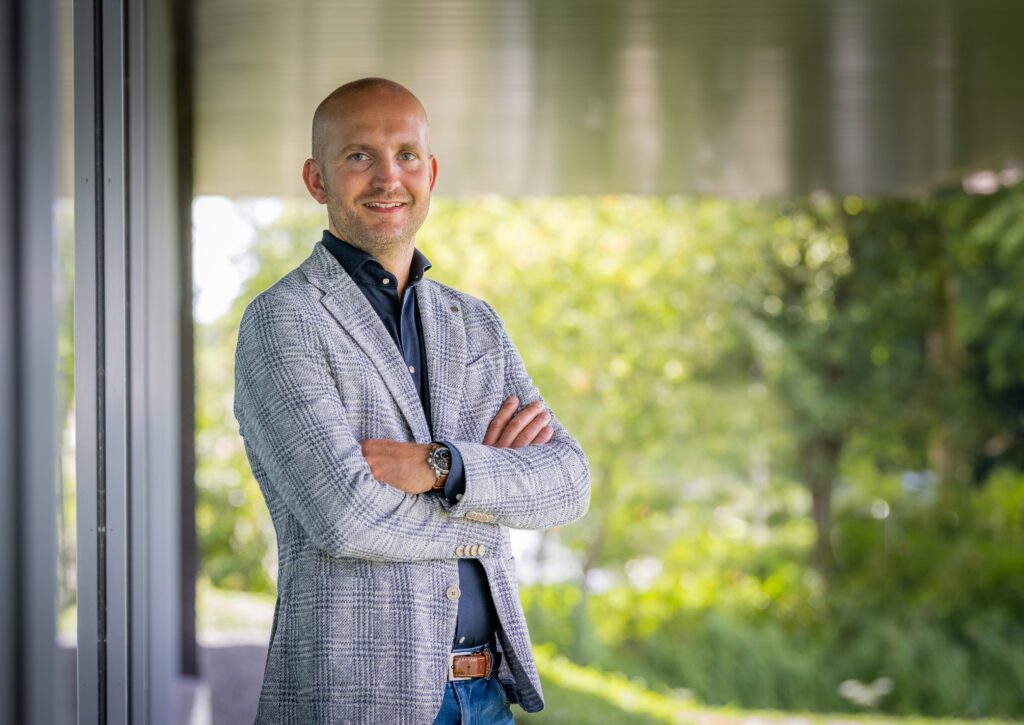 Commercieel directeur Jan Korevaar van Bouwonderneming Stout