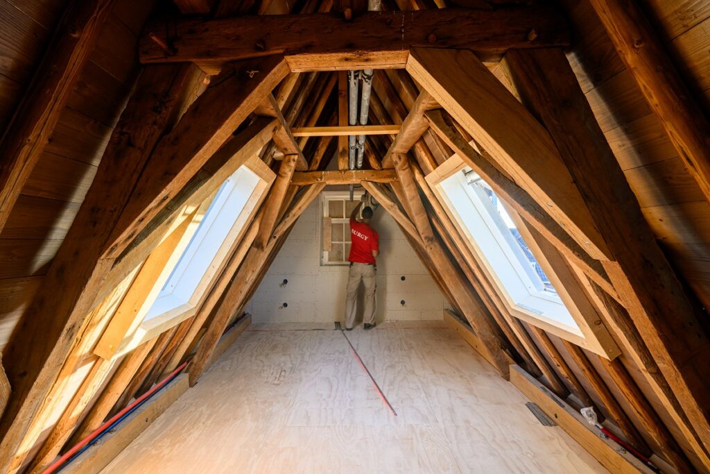 restauratie 17e-eeuws grachtenpand Leiden