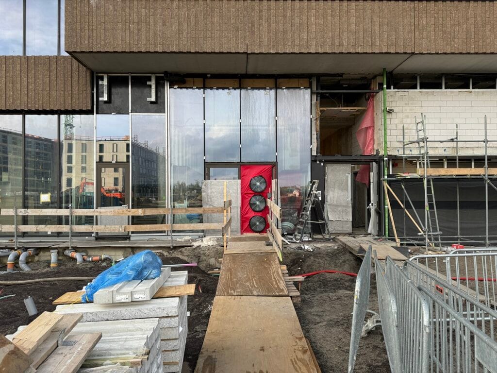 Luchtdichtheid testen woontoren Justus