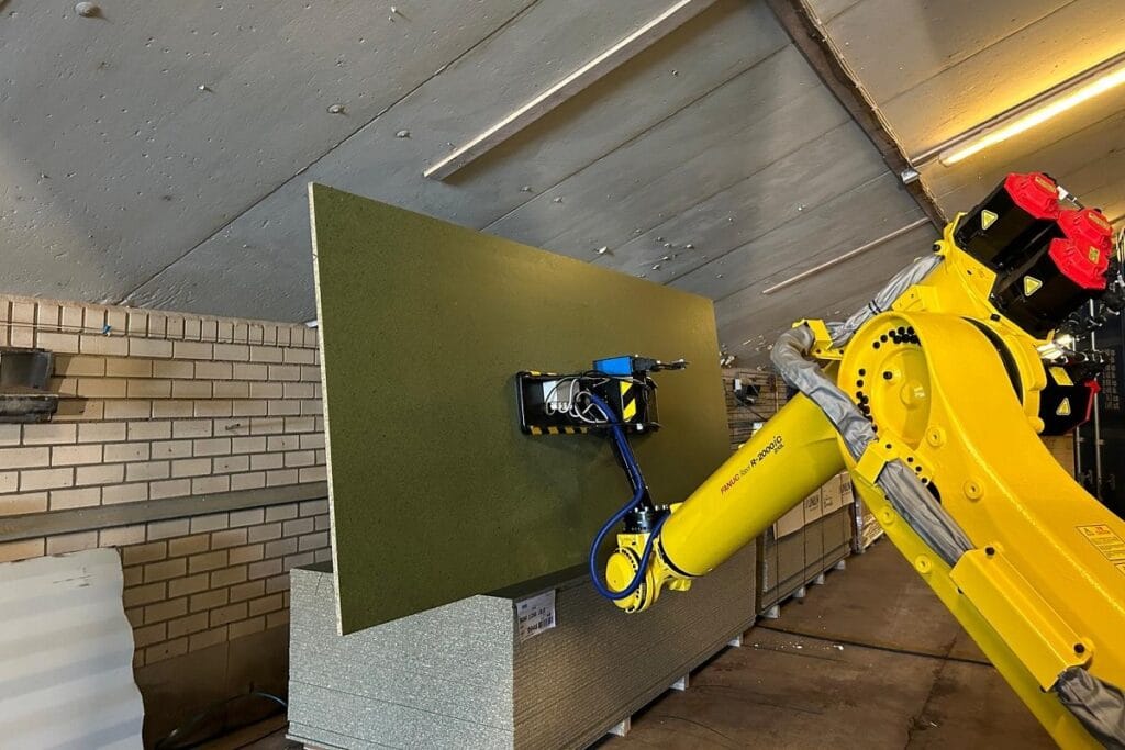 robot maakt prefab strobouwelemenenten