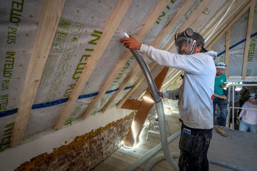 Biobased renovatie hellend dak (foto: Building Balance).